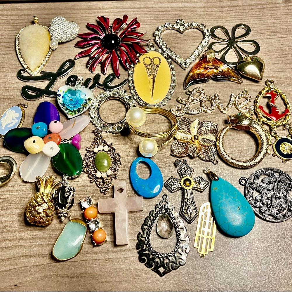 Vintage pendants and trinkets